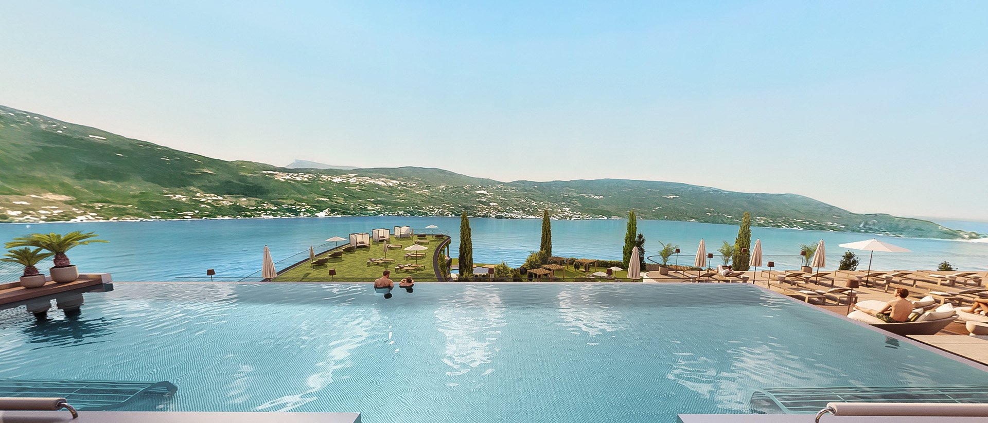 Hotel at Lake Garda with pool and lake view