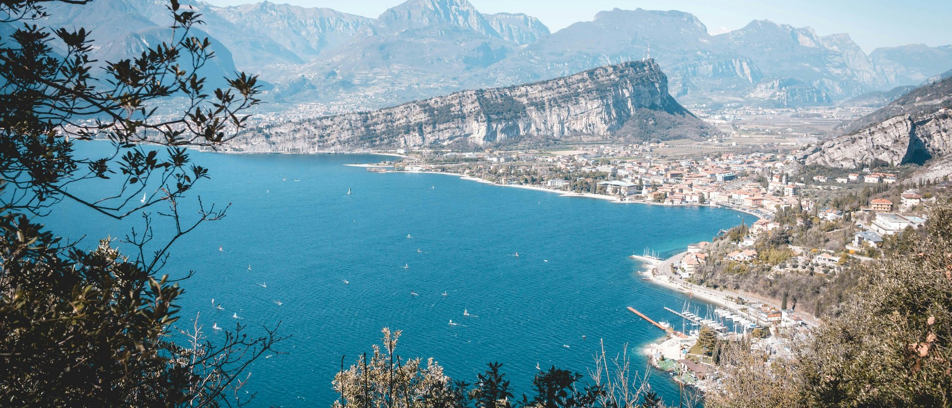 Lago di Garda: escursione di un giornoai borghi