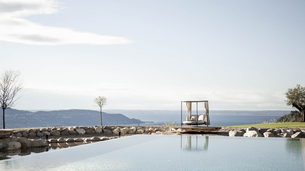 Ihr 5-Sterne-Hotel in Gargnano am Gardasee Ihr 5-Sterne-Hotel in Gargnano am Gardasee