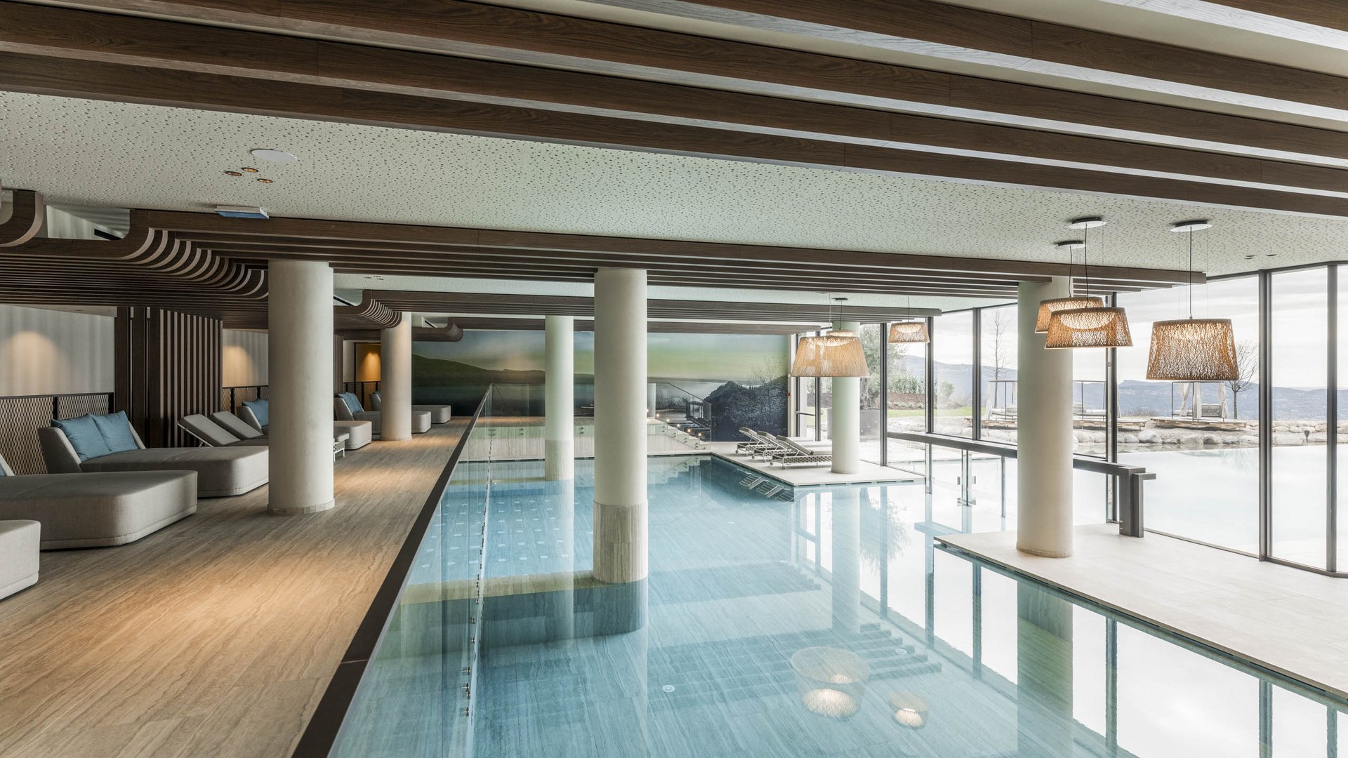 Hotel at Lake Garda with pool and lake view Hotel at Lake Garda with pool and lake view